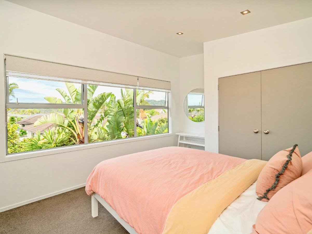 Acacia Cote - Whitianga Holiday Home Eksteriør billede