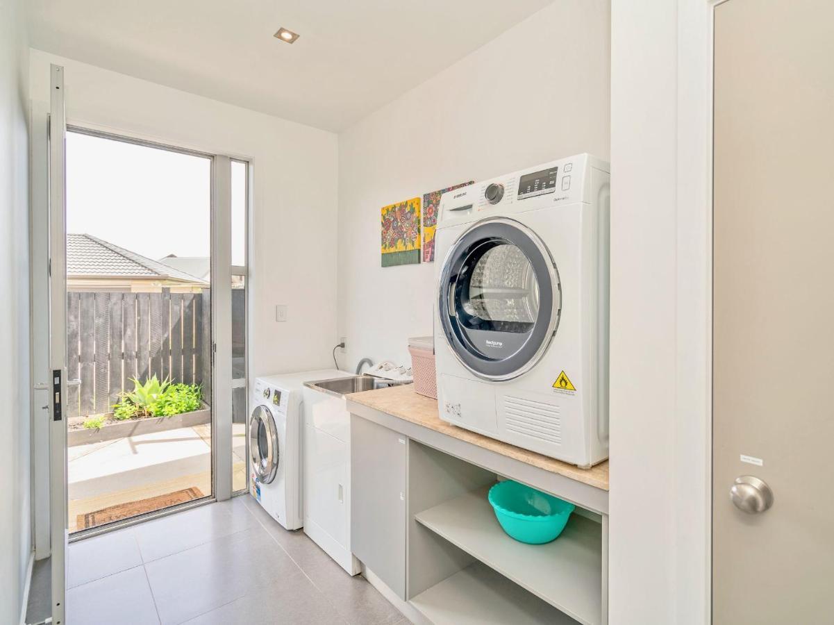 Acacia Cote - Whitianga Holiday Home Eksteriør billede