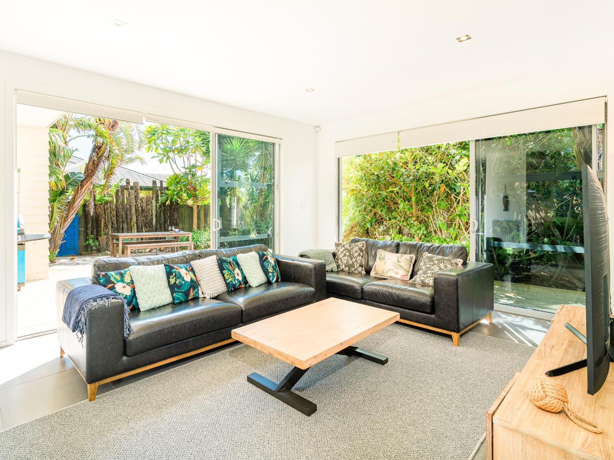 Acacia Cote - Whitianga Holiday Home Eksteriør billede