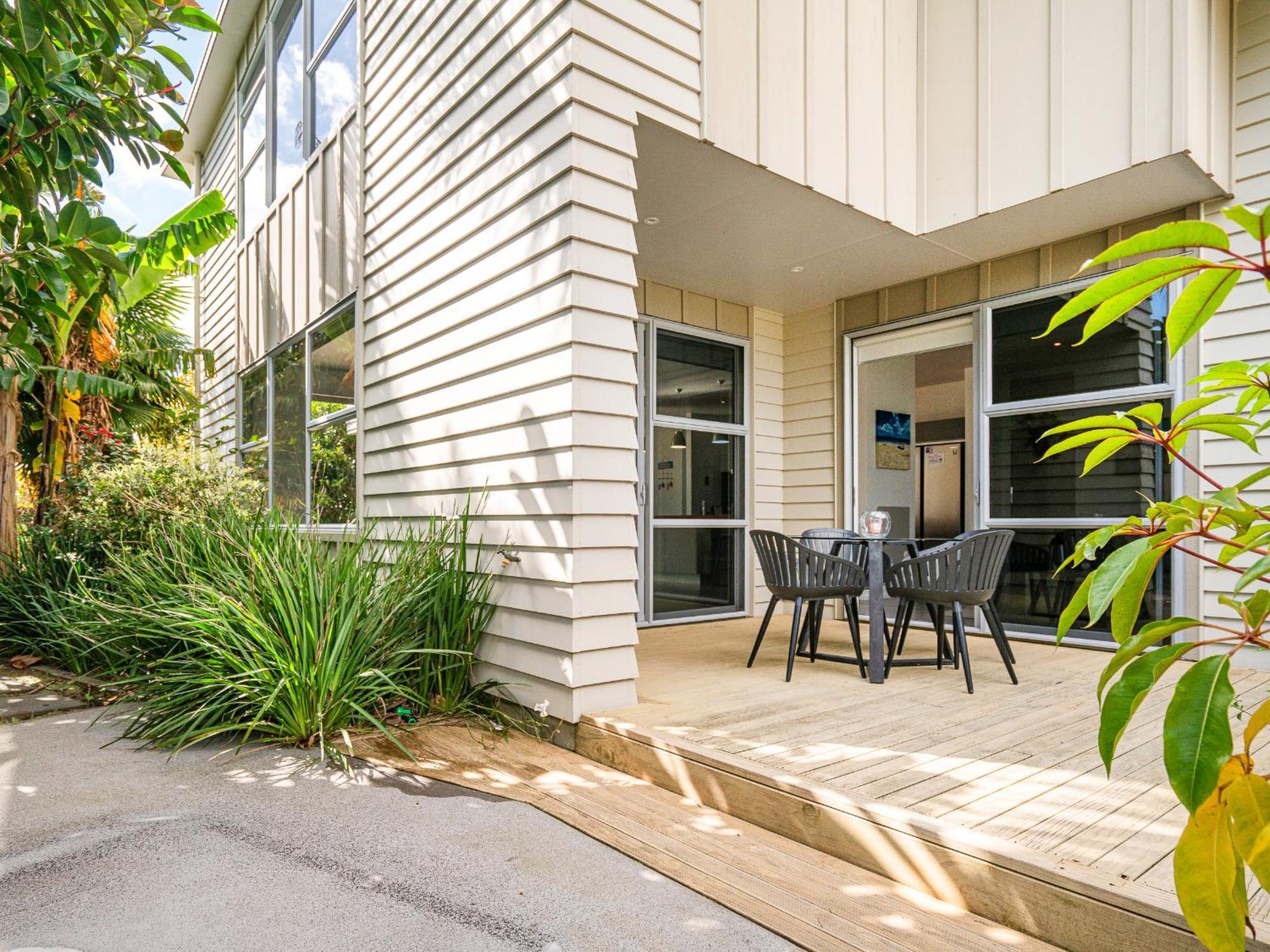 Acacia Cote - Whitianga Holiday Home Eksteriør billede